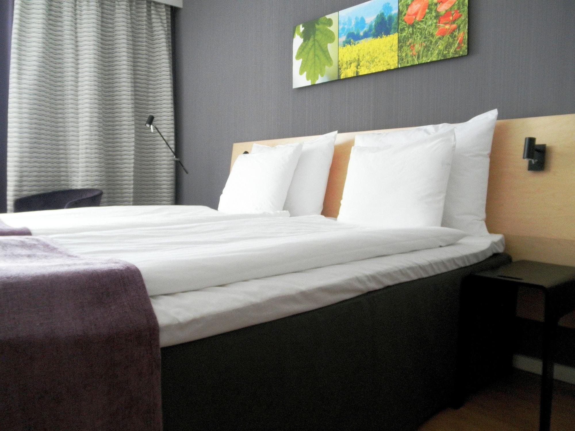 Hotell Erikslund Энгельхольм Экстерьер фото
